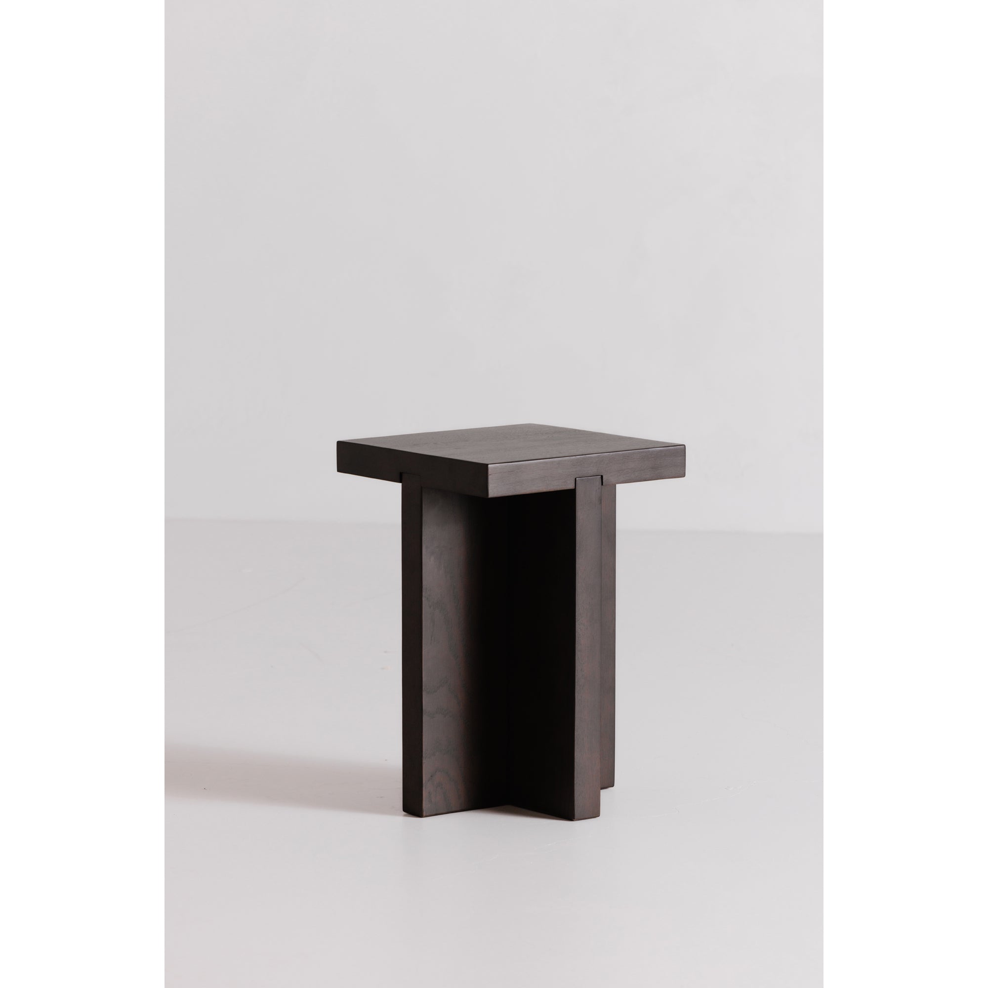 Folke Side Table Dark Brown