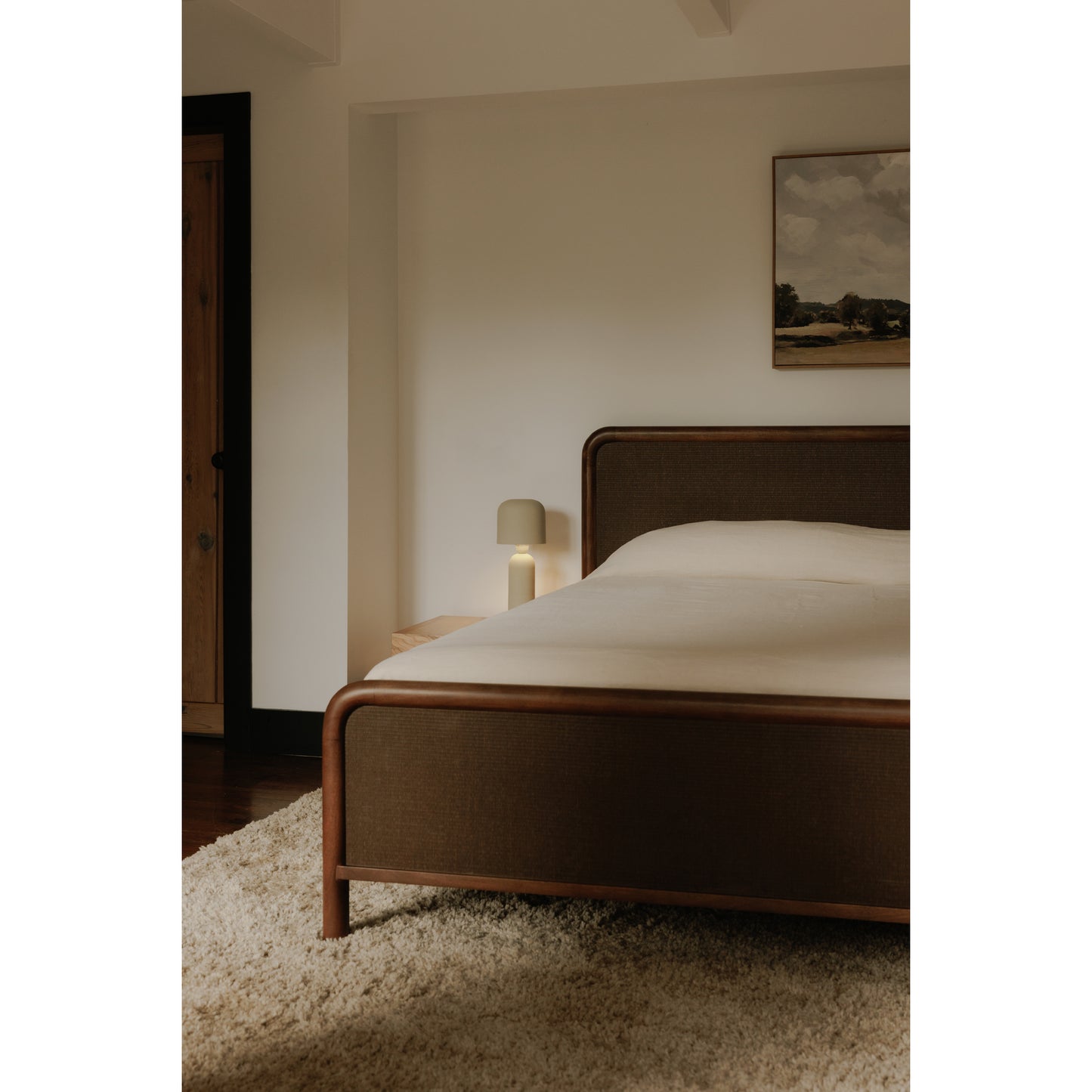 Rye King Bed Warm Brown by Moe's Home