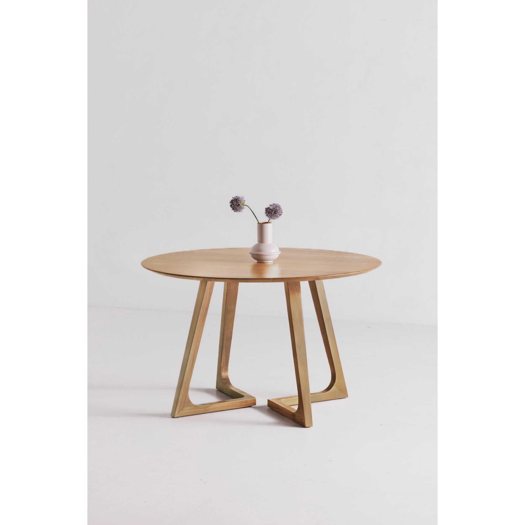 Godenza Round Dining Table Oak