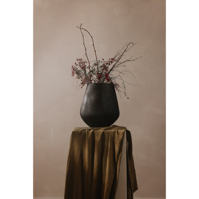 Voss Decorative Vessel Black by Moe's Home