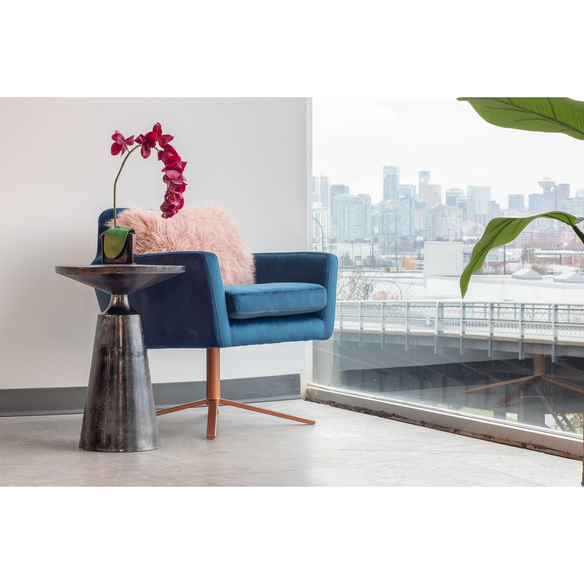 Sonja Accent Table Charcoal Grey by Moe's Home
