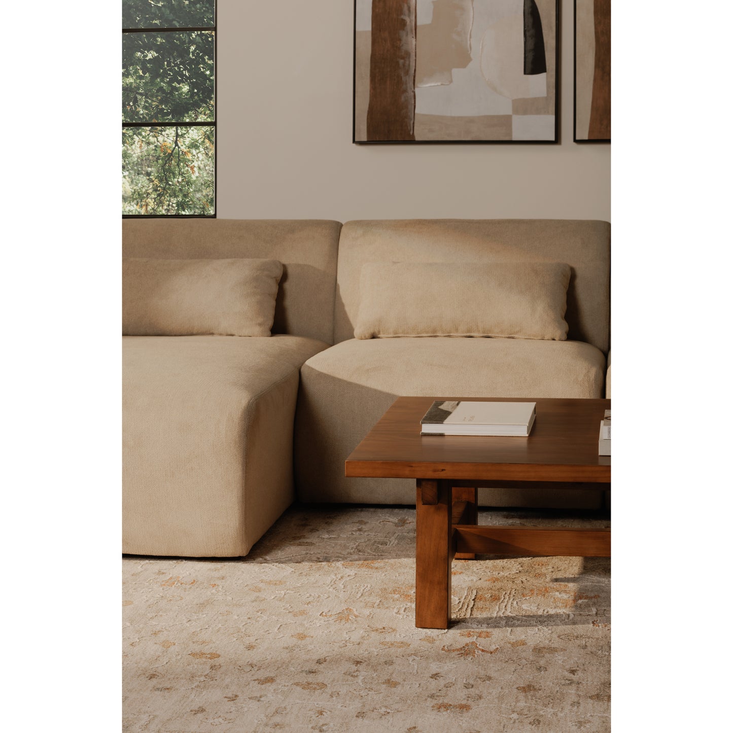 Amelia Left Arm Facing Chaise Warm White by Moe's Home