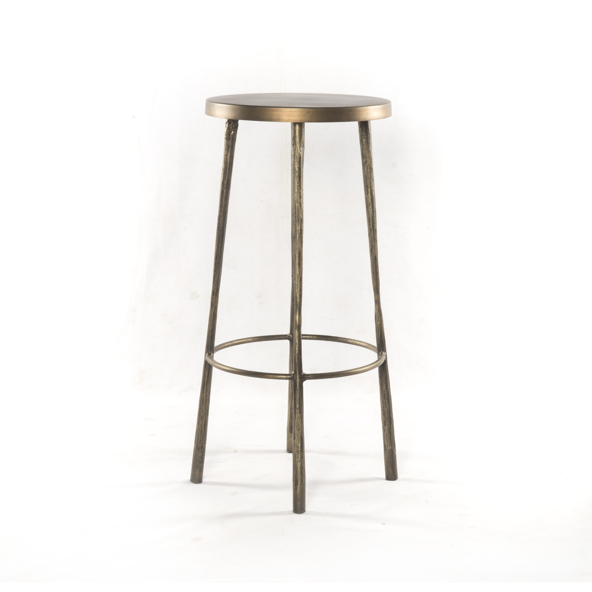 #color_tapered-hammered-aged-brass