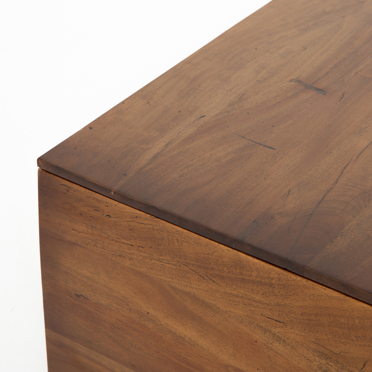 #color_reclaimed-fruitwood