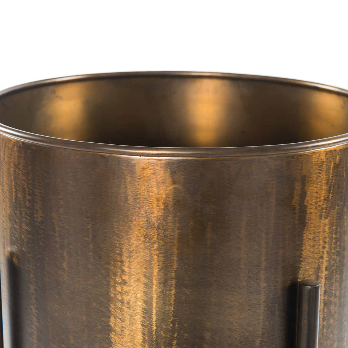 #color_weathered-brass
