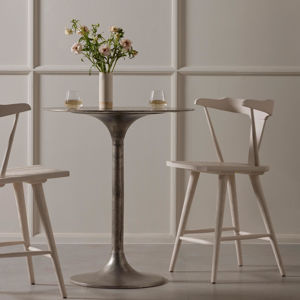 Simone Bar + Counter Table