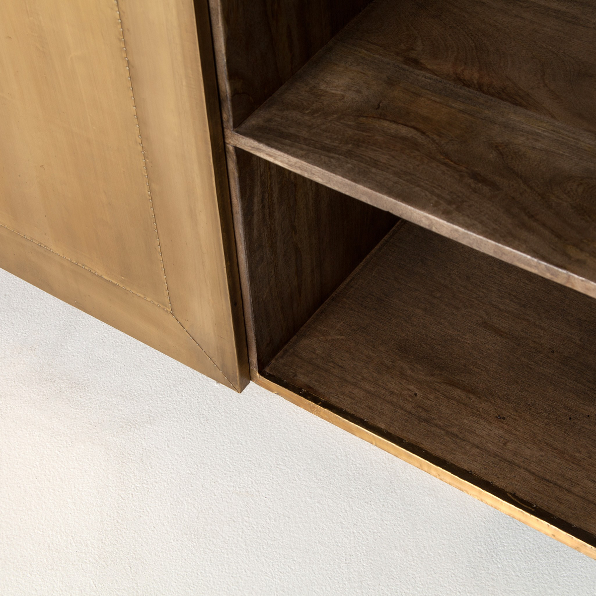 #color_brushed-brass-clad