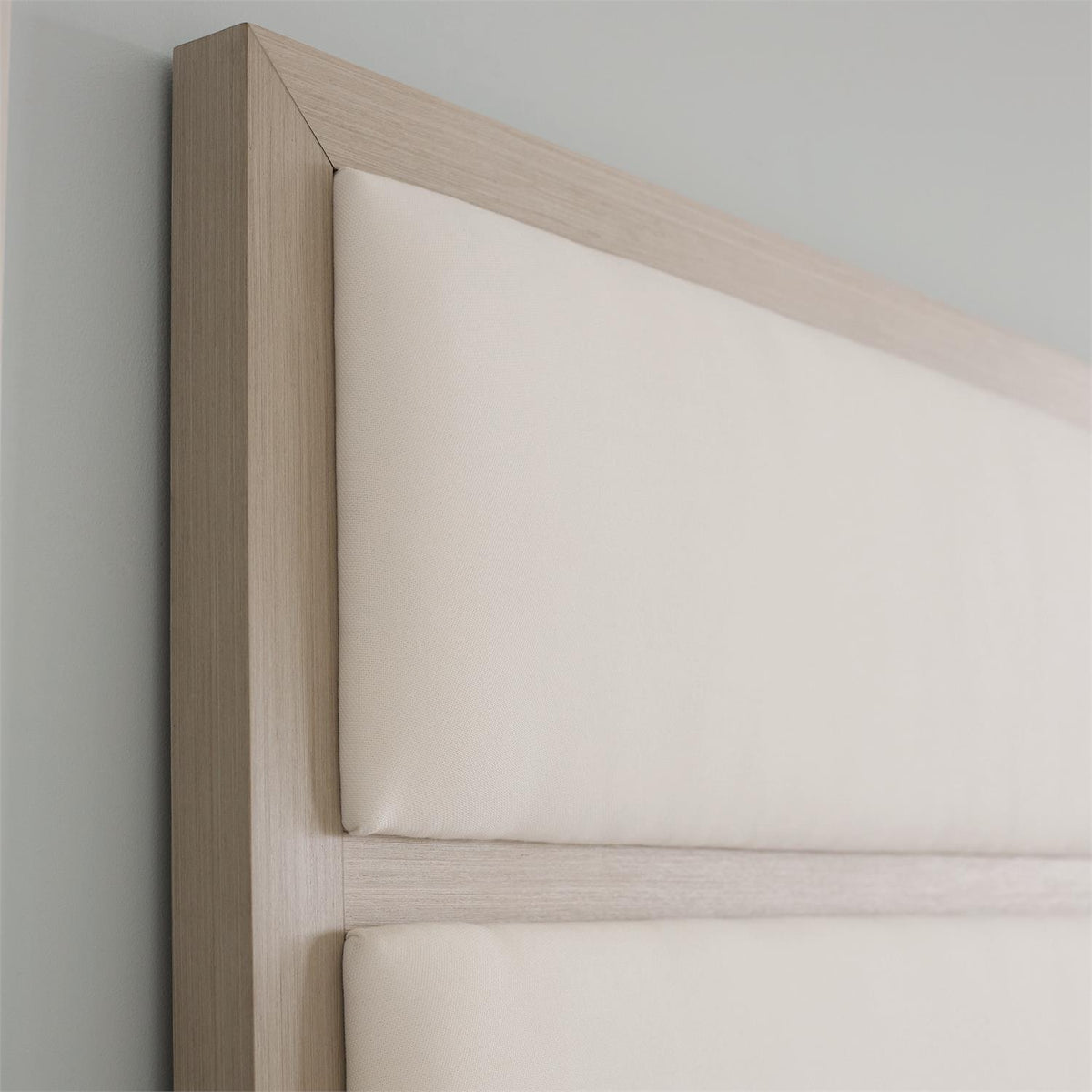 Axiom Panel Bed King (K1087) by Bernhardt