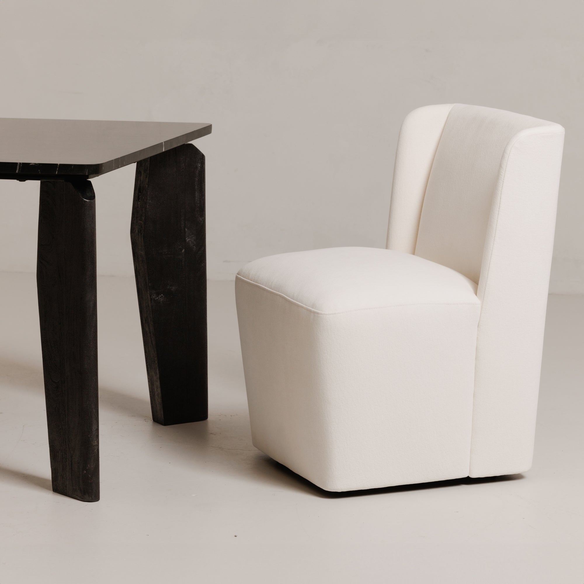 Cormac Rolling Dining Chair by Moe's Home
