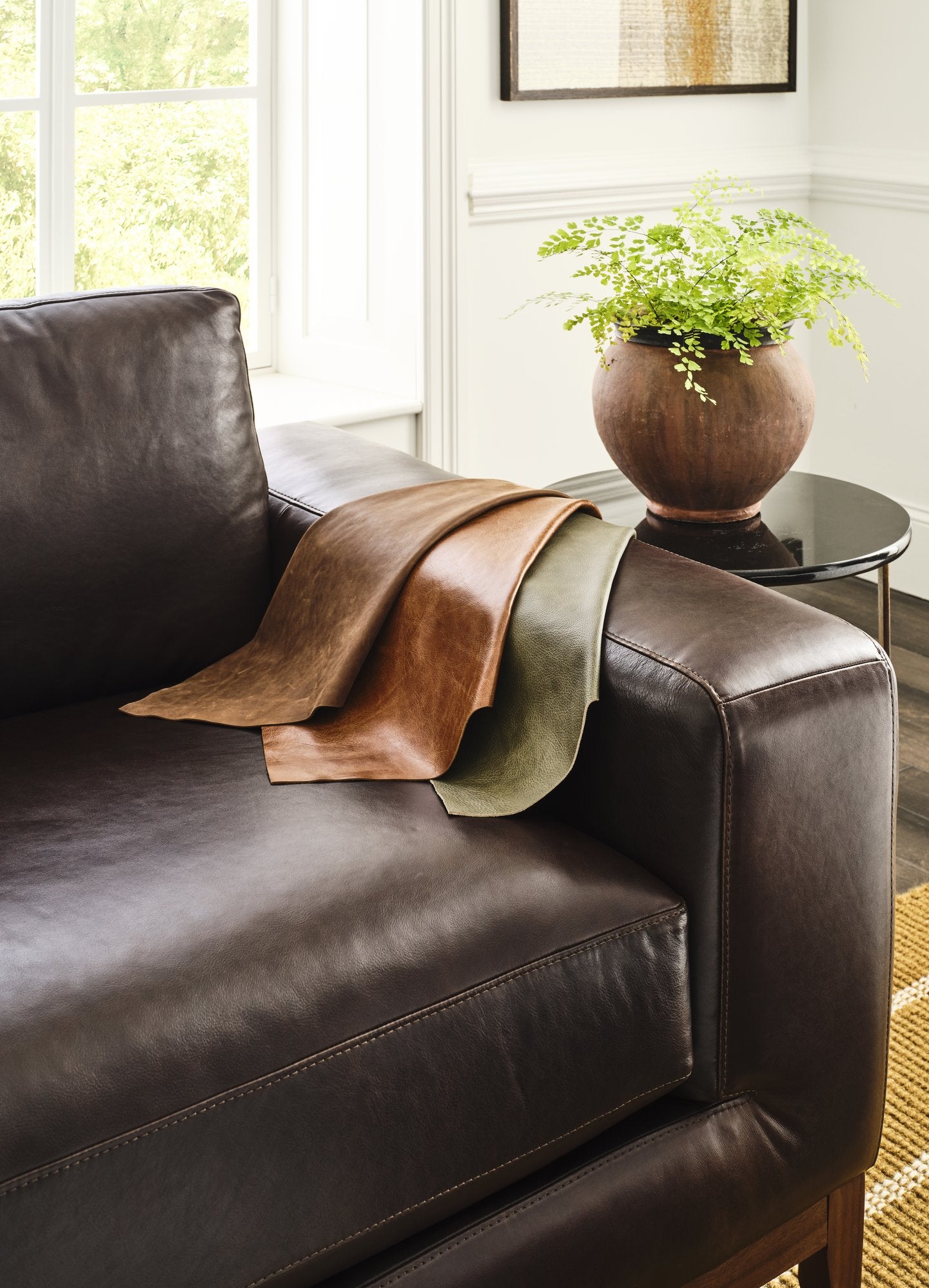 BRONTE leather with swatches