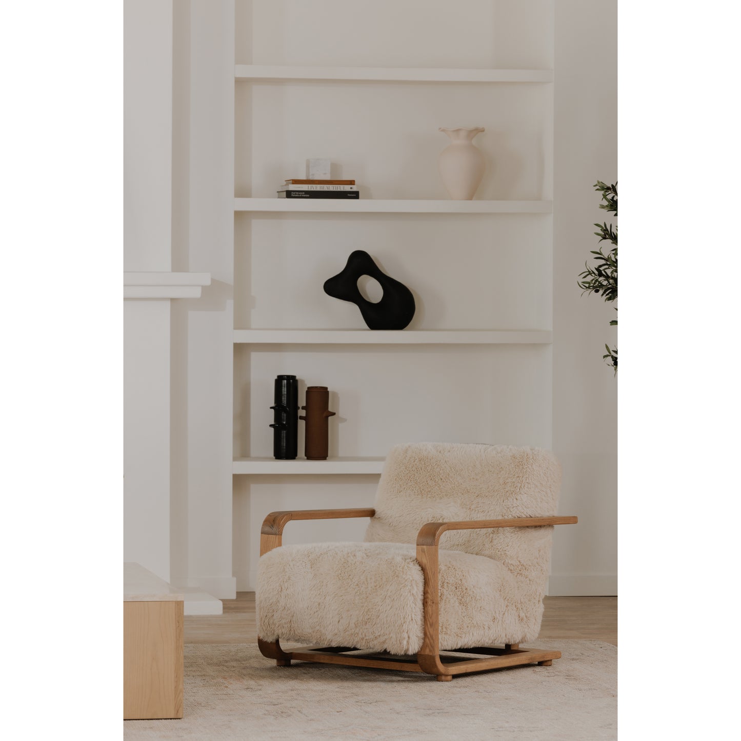 Eckersley Lounge Chair by Moe's Home