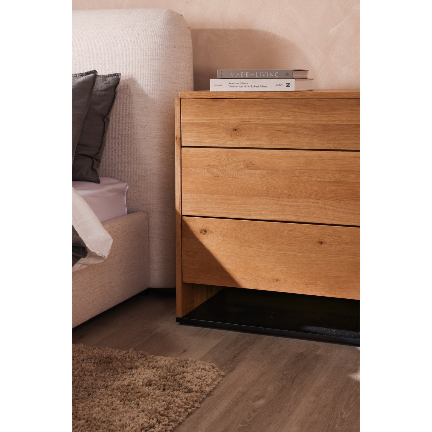 Samara Queen Bed by Moe's Home