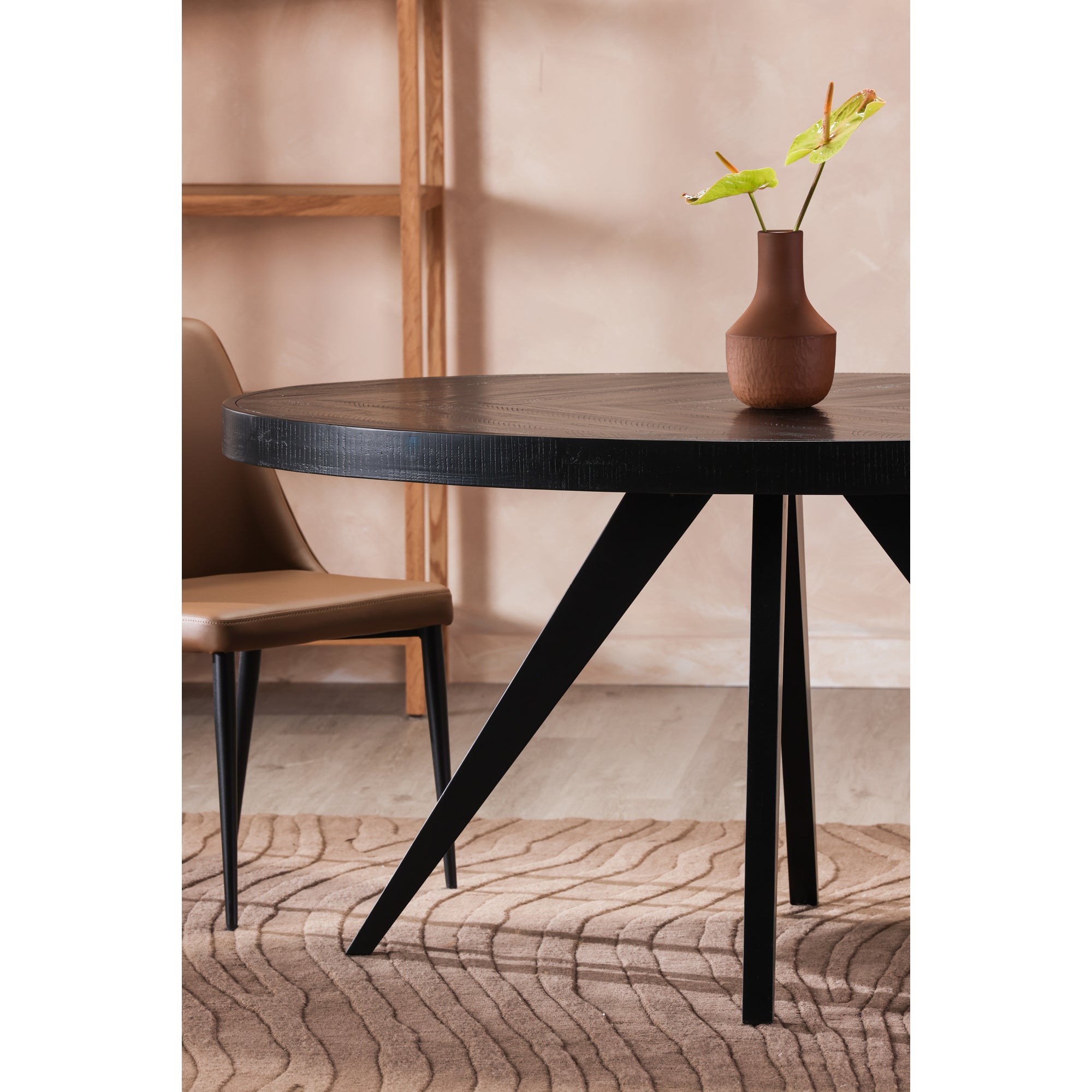 Parq Oval Dining Table Black