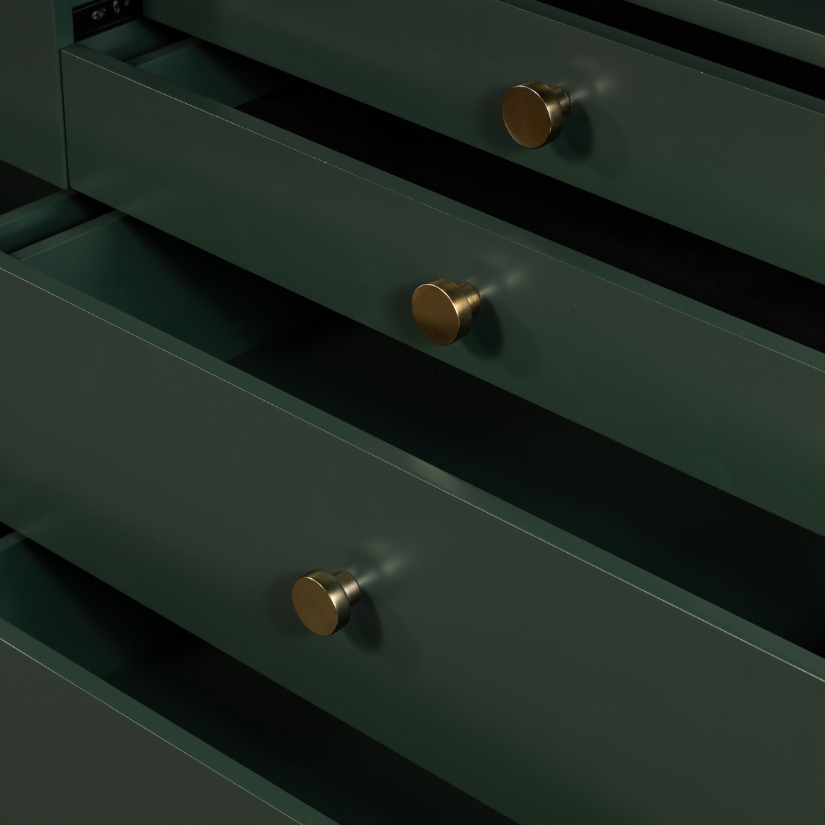 Van 7 Drawer Dresser