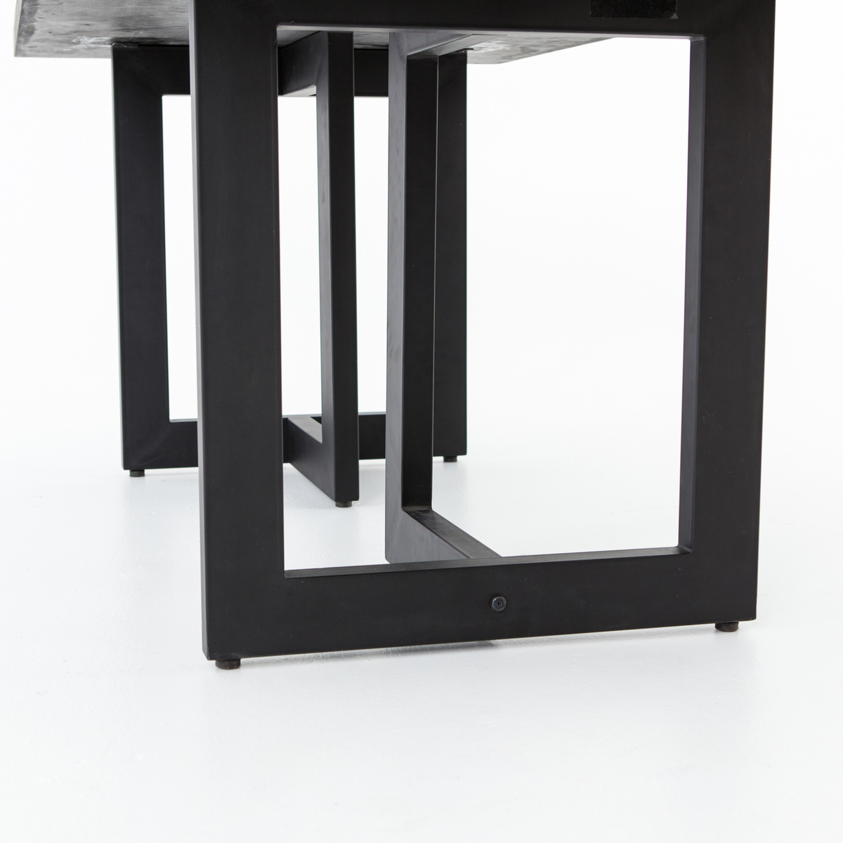 #color_black-lavastone