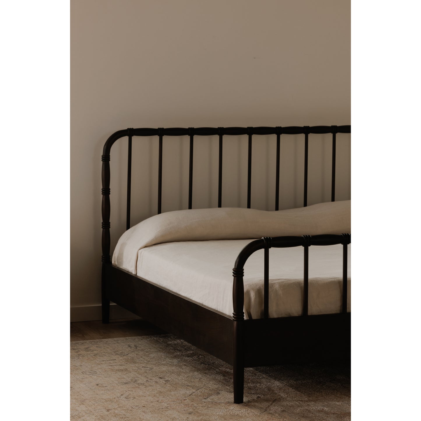 Vivian Queen Bed by Moe's Home