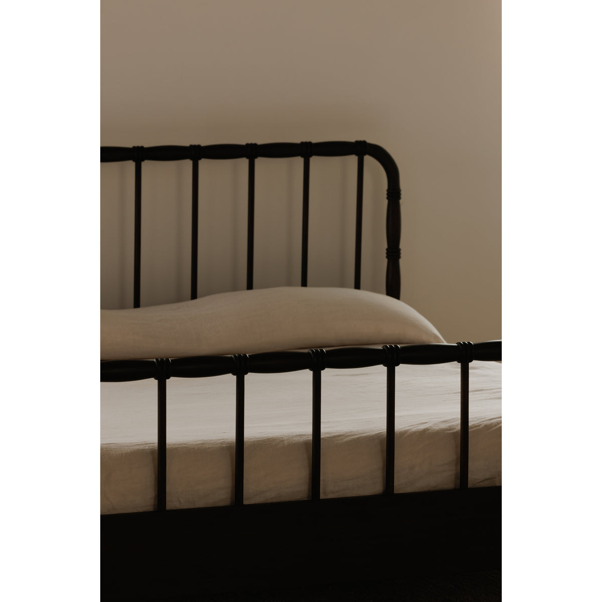 Vivian King Bed by Moe's Home