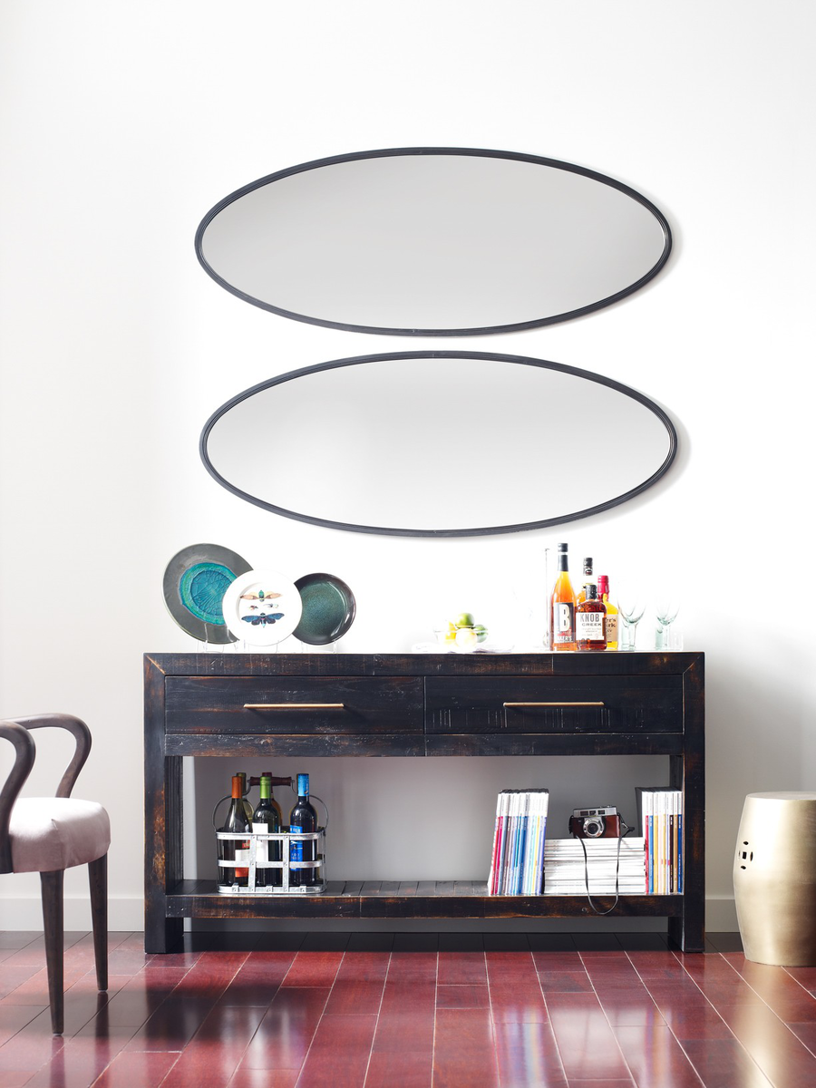 #color_burnished-black