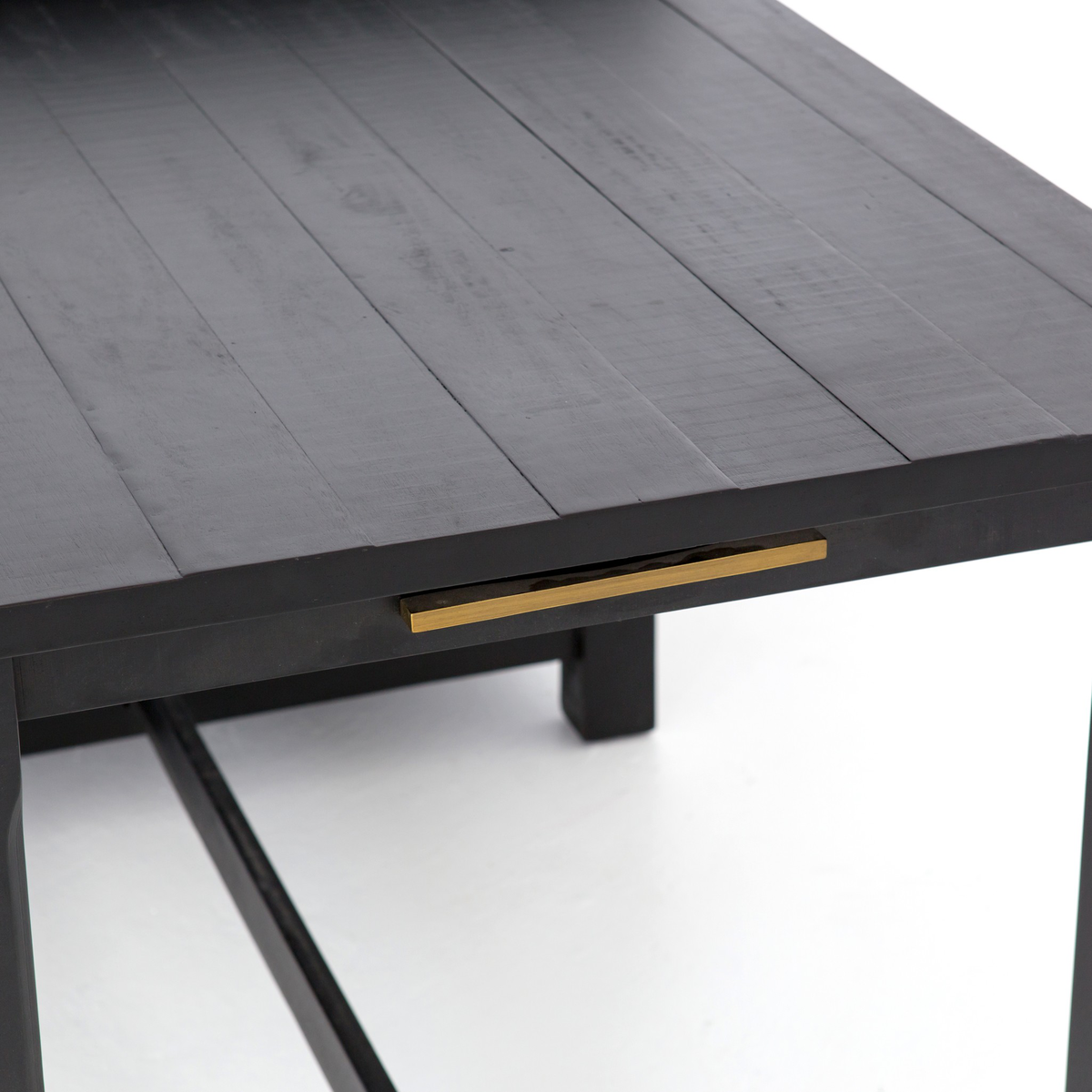#color_black-acacia