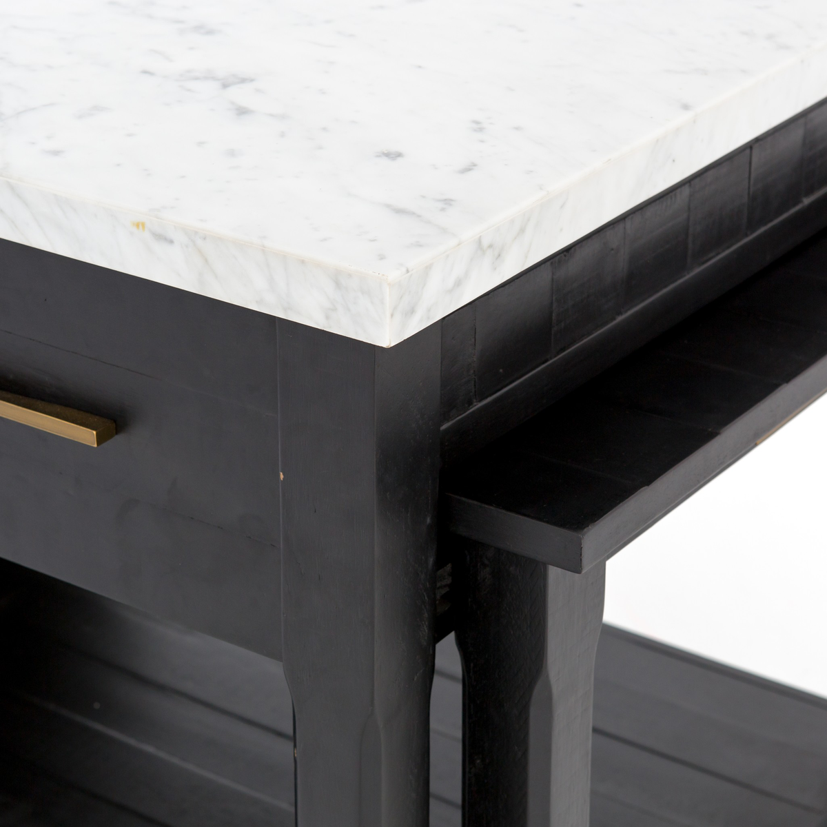 #color_black-acacia