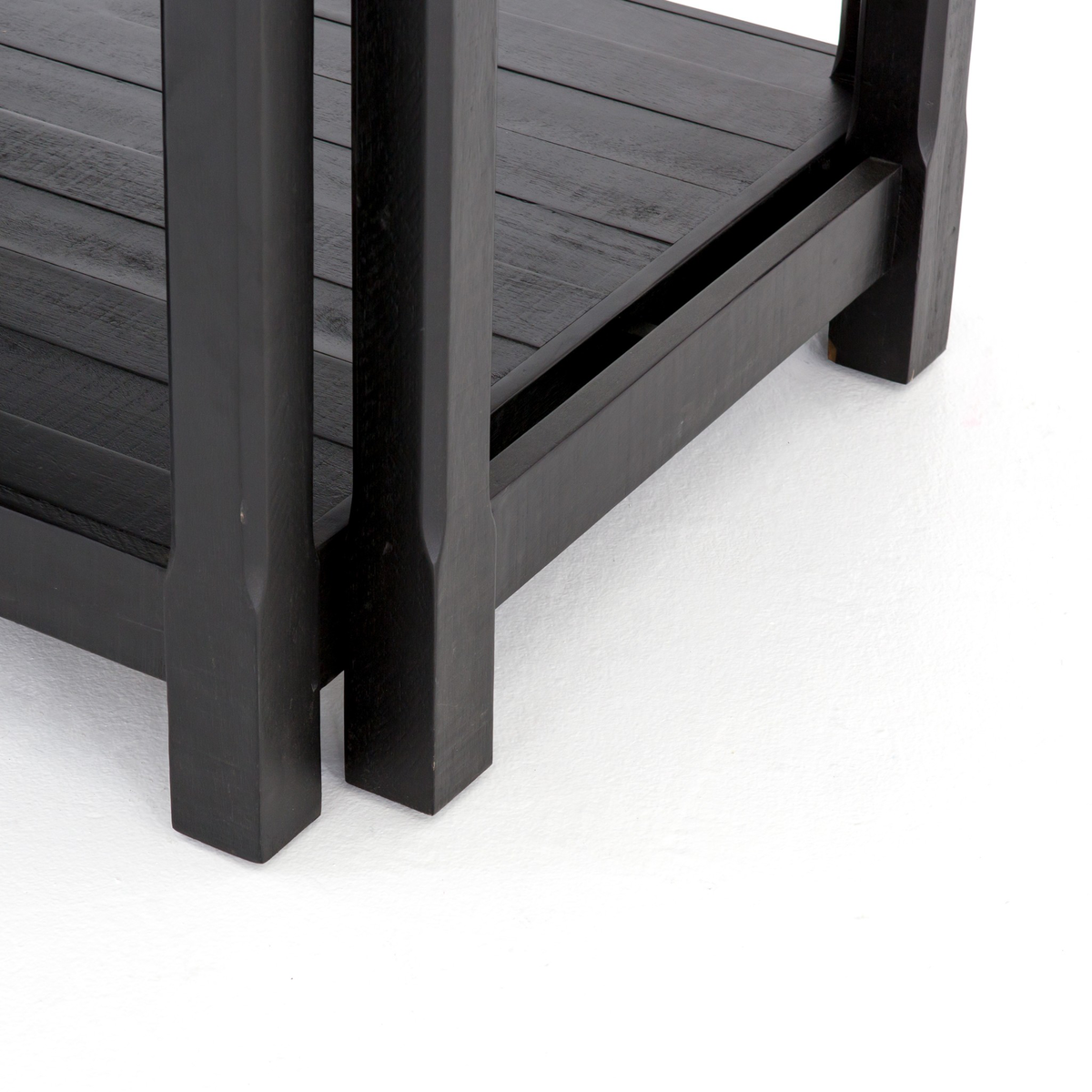 #color_rubbed-black-oak-veneer