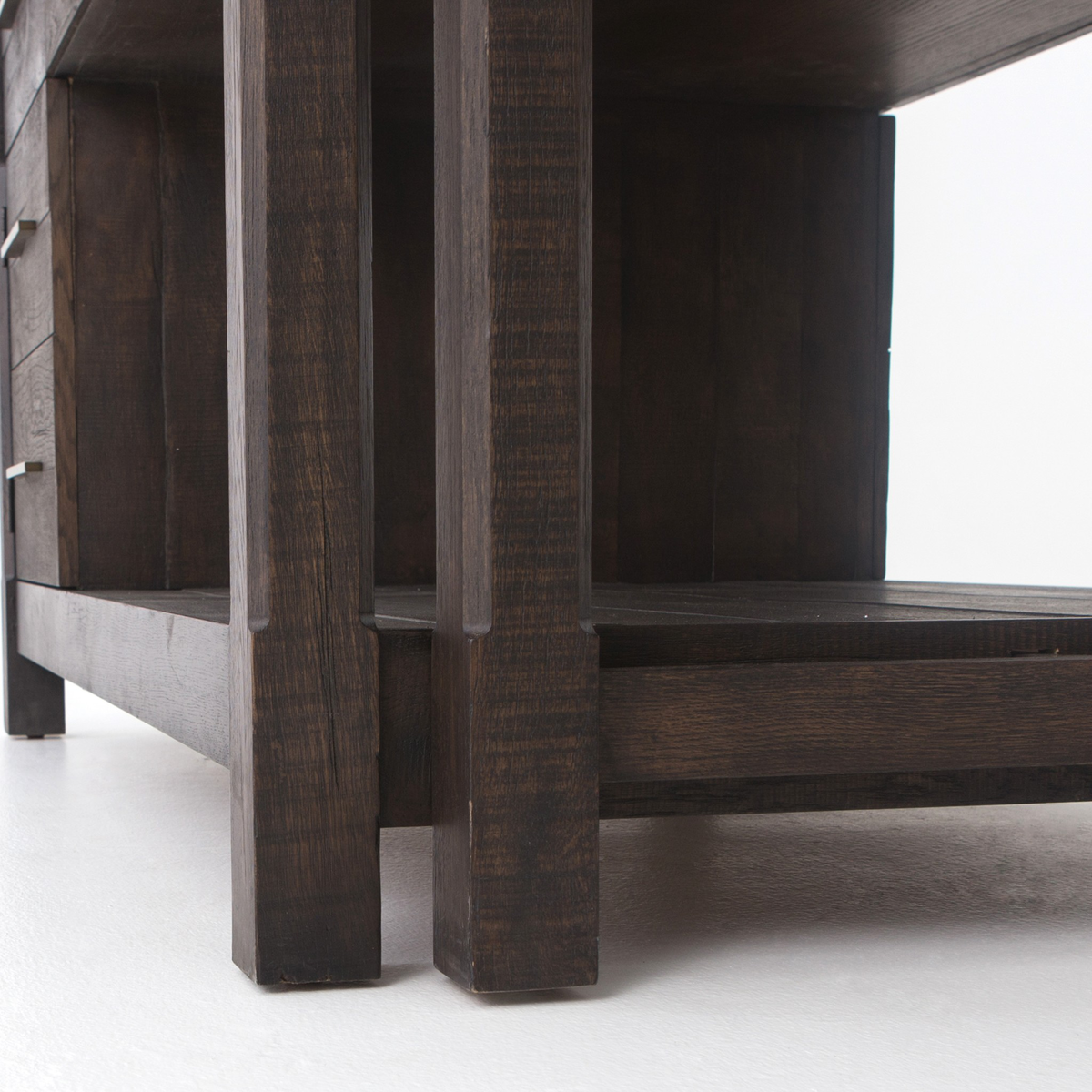 #color_rubbed-black-oak-veneer