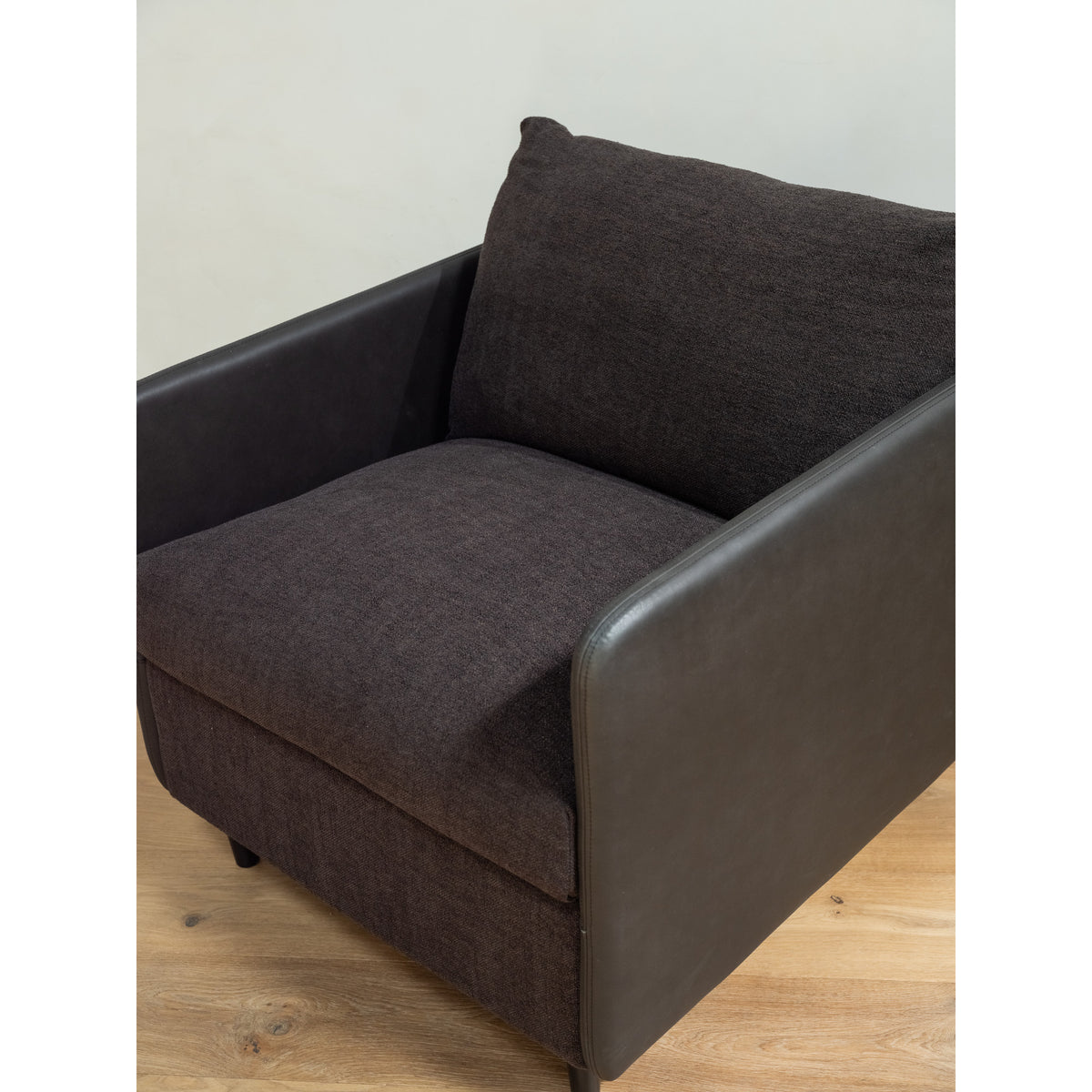 Teller Accent Chair Warm by Moe's Home