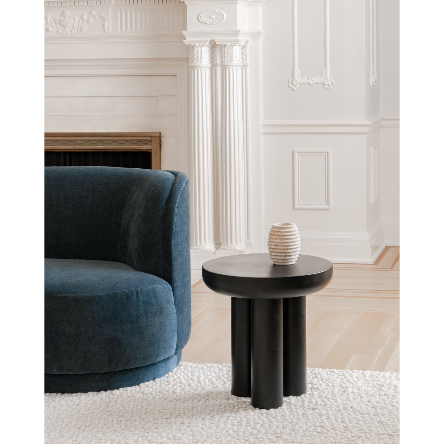 Rocca Side Table Black by Moe's Home