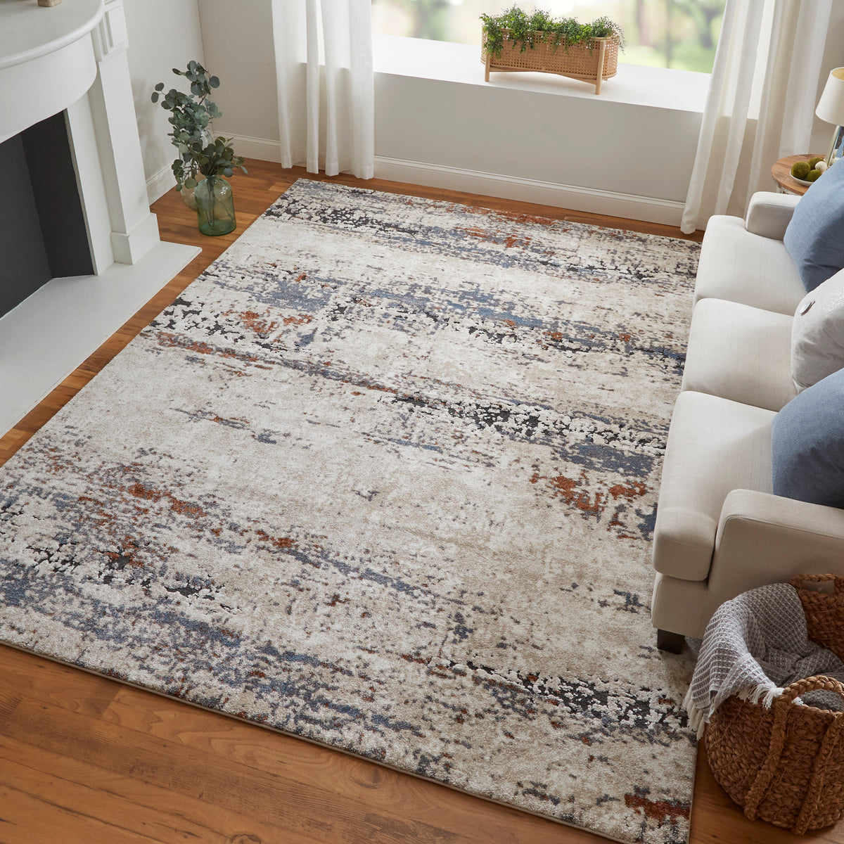 Gilmore 39MLF Ivory/Blue Rug by Feizy