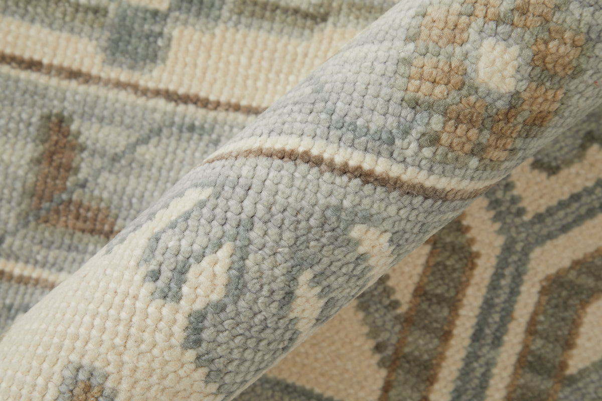 Karina 69G5F Beige/Gray Rug by Feizy