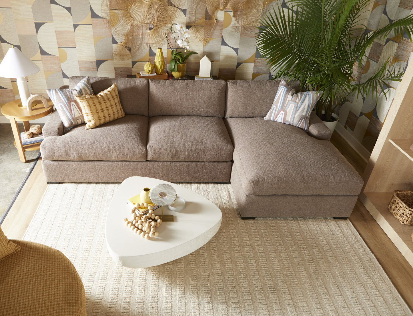 CASSIANO upholstery detail 11