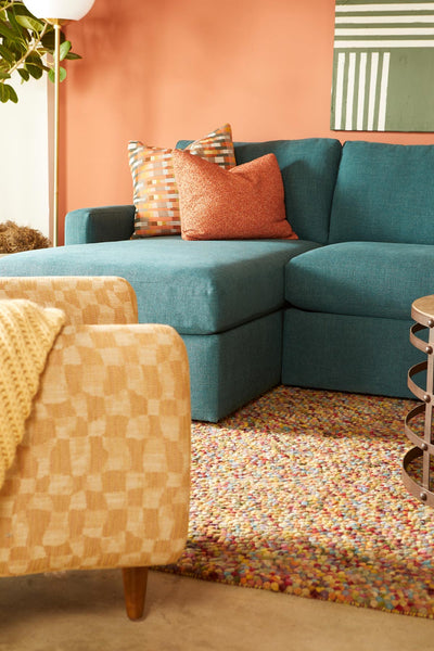 NYLORA sectional