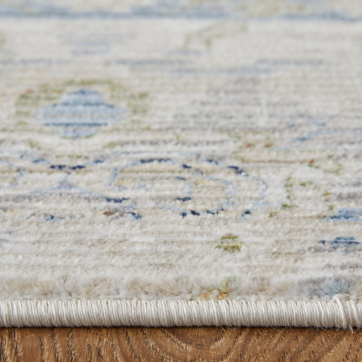 Melrose 39NZF Ivory/Rust Rug by Feizy