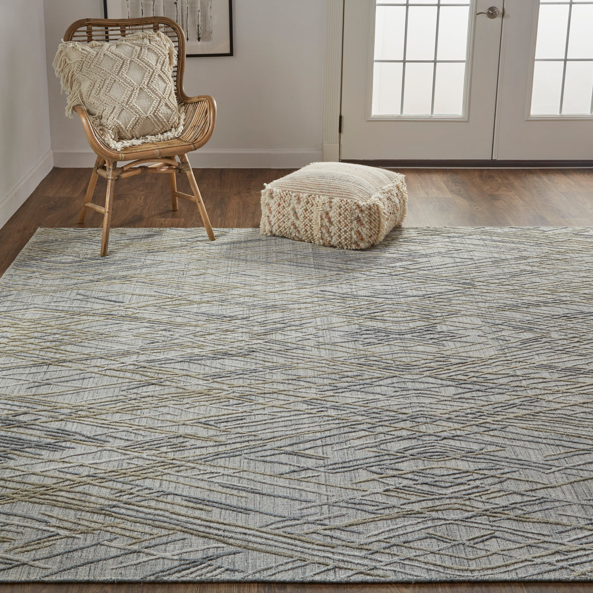 Elias 6589F Silver Rug by Feizy