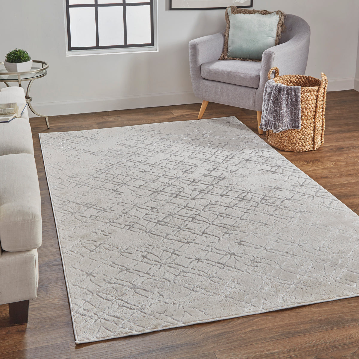 Micah 3047F Beige/Silver Rug by Feizy