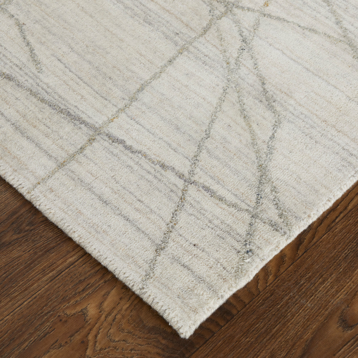 Whitton 8894F Ivory/Charcoal Rug by Feizy
