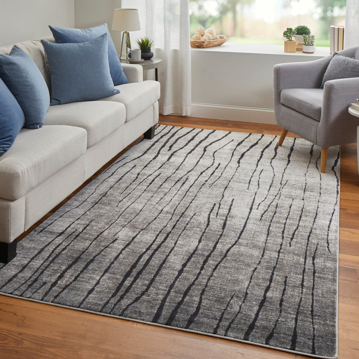 Kano 39LIF Ivory/Charcoal Rug by Feizy