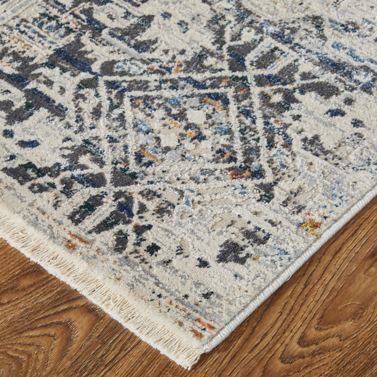 Kaia 39HUF Navy/Beige Rug by Feizy