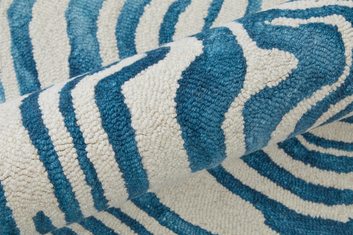 Lorrain 8920F Blue/Ivory Rug by Feizy