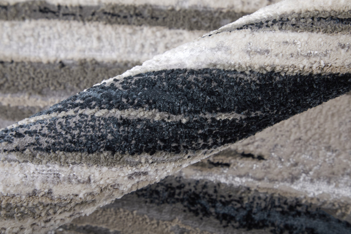 Micah 3049F Silver Rug by Feizy