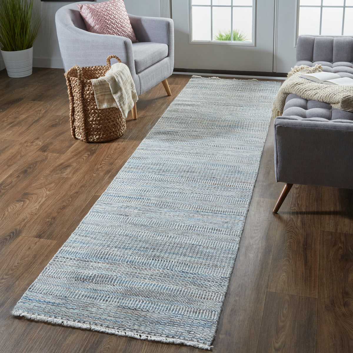 Janson I6064 Blue Rug by Feizy