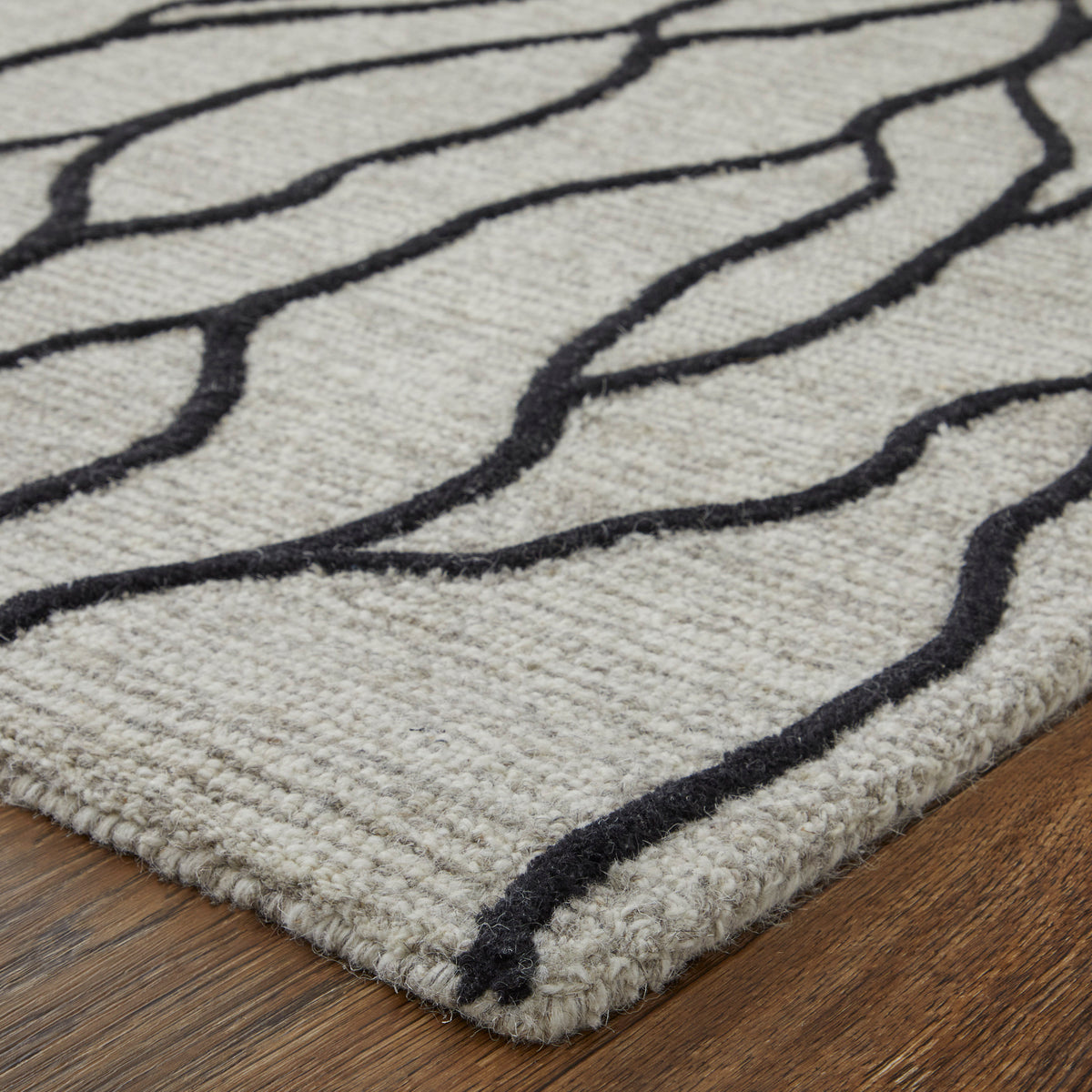 Enzo 8734F Ivory/Gray Rug by Feizy